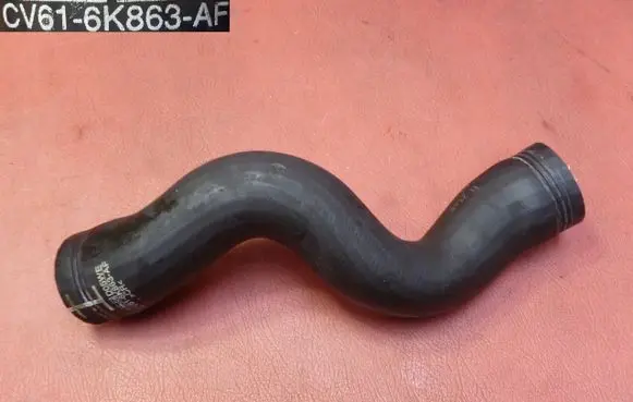 Ford Focus Intercooler hose/pipe CV616K863AF