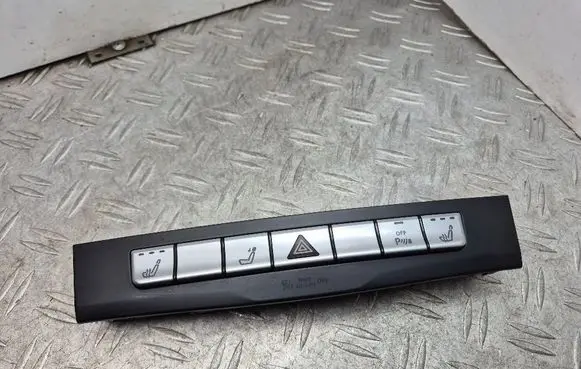Mercedes-Benz E W212 Seat heating switch A2129052301