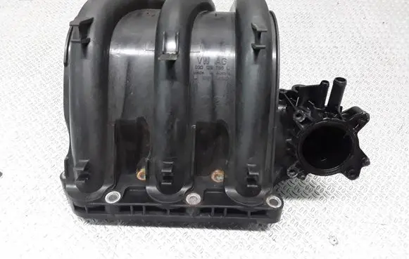Skoda Fabia Mk2 (5J) Intake manifold 03D129766L