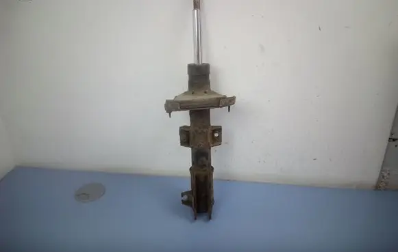 Volvo XC90 Front shock absorber/damper 31200416 824904003669