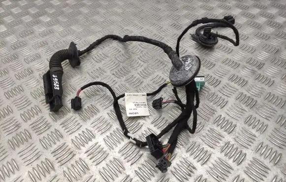 Audi A4 S4 B8 8K Front door wiring loom 8K0971029B