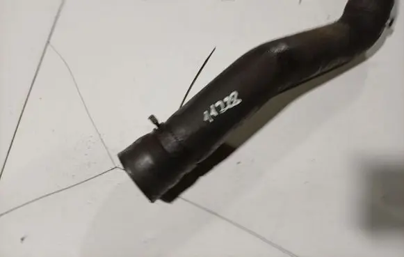 Hyundai Sonata Intercooler hose/pipe 