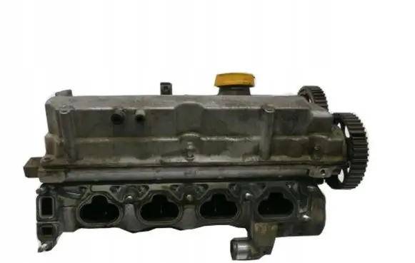 Opel Signum Engine head 