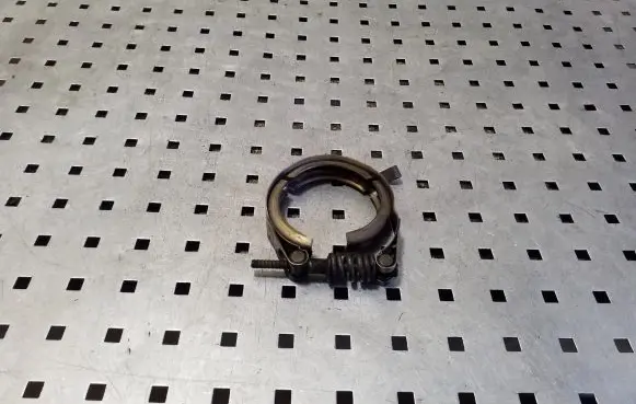 Muffler mount bracket/holder