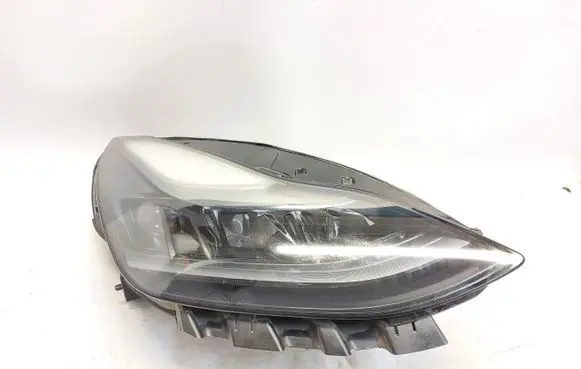 Tesla Model Y Headlight/headlamp 