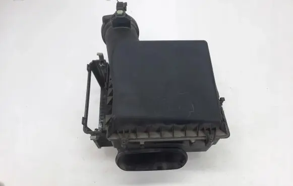 Mercedes-Benz B W246 W242 Air filter box A6450900001