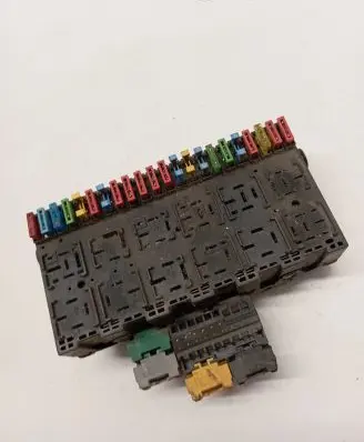 Volkswagen Transporter - Caravelle T4 Fuse box set 357937039