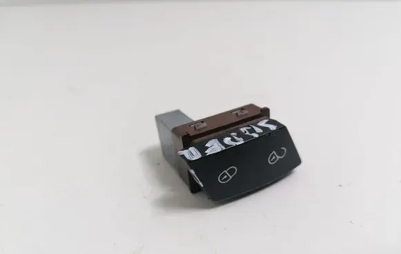 Skoda Superb B6 (3T) Central locking switch button 3T0962125B