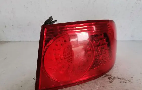 Volkswagen Phaeton Rear/tail lights