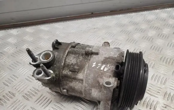 Chrysler Pacifica Air conditioning (A/C) compressor (pump) P68225206AA 68225206AA