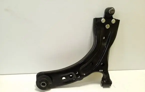Subaru Impreza VI Front lower control arm/wishbone