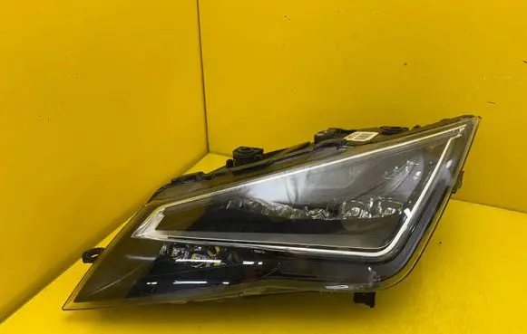 Seat Leon (5F) Headlight/headlamp 5F1941007A