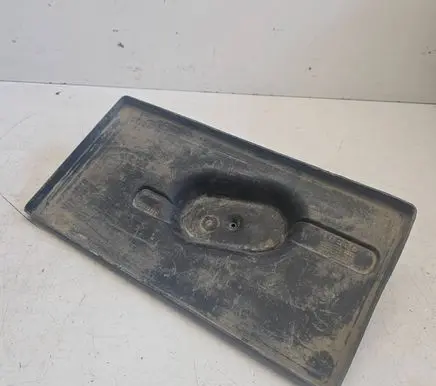 Iveco Daily 3rd gen Battery box tray cover/lid 500335771