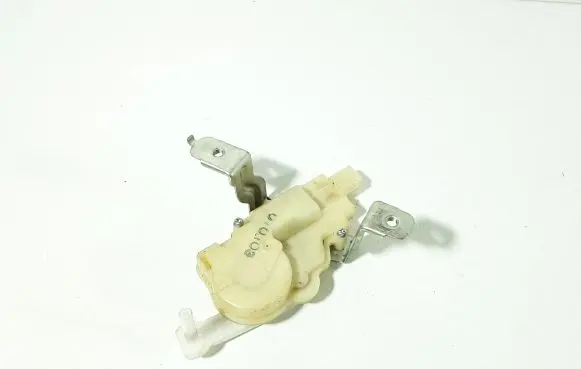 Toyota Yaris Tailgate boot lock/latch motor 
