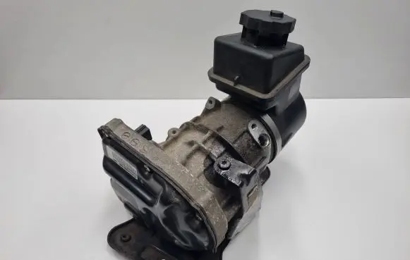Mercedes-Benz ML W164 Power steering pump A1644601580 1644601580