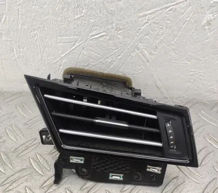 Volkswagen PASSAT B8 Dashboard side air vent grill/cover trim 3G2819702 3G2819702D