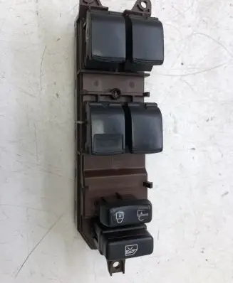 Toyota Avensis T270 Electric window control switch 8404005100