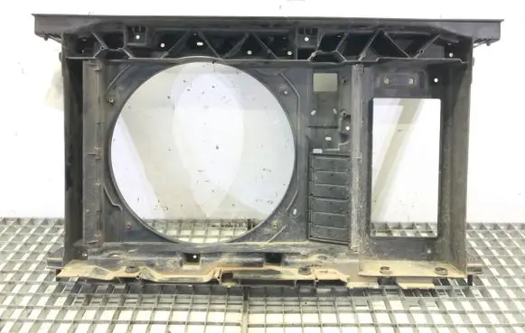 Citroen C4 Grand Picasso Front bodywork piece 