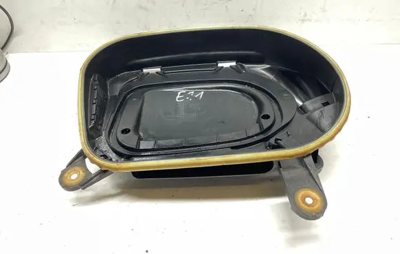 BMW X6 E71 Air filter box 13717812061