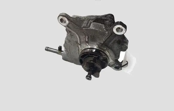 Toyota Avensis T270 Vacuum pump 10020951 1350