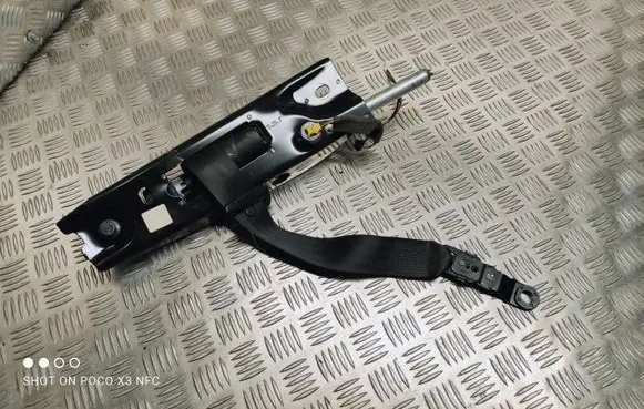 Volvo S80 Front seatbelt 6041213