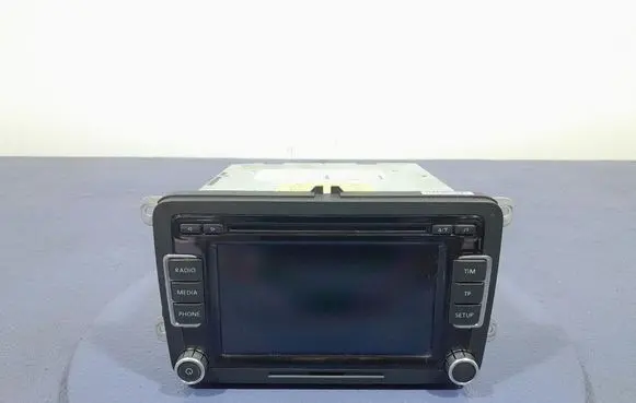 Volkswagen Golf V Radio/CD/DVD/GPS head unit 3C8035195