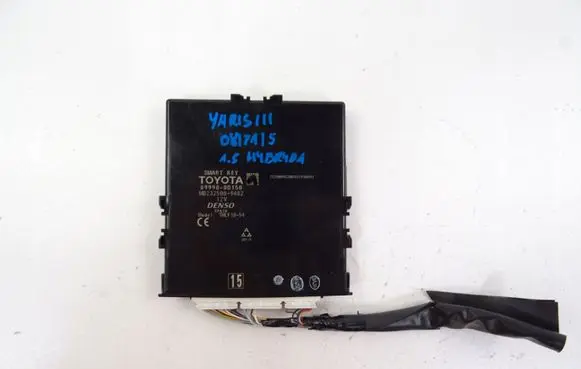 Toyota Yaris Keyless (KESSY) go control unit/module 899900D150