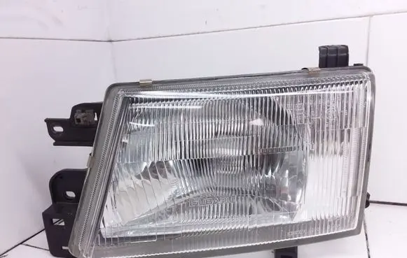 Subaru Forester SG Headlight/headlamp ICHIKOH1550L