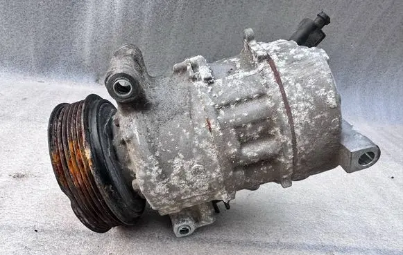 Audi A4 S4 B8 8K Air conditioning (A/C) compressor (pump) 8T0260805
