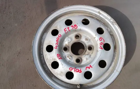 Volkswagen Polo R13 steel rim 