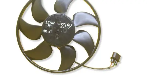 Seat Leon (5F) Electric radiator cooling fan 5Q0959455AF