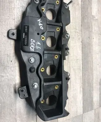 Volvo V60 Rocker cam cover D367C BM5G12257EA