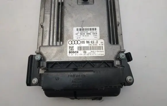 Audi A4 S4 B7 8E 8H Engine control unit/module 03G906016JD 0281012654