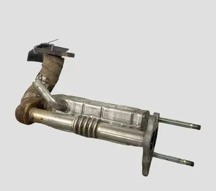 Mazda 6 EGR valve cooler R2AA20304 11K8A000001