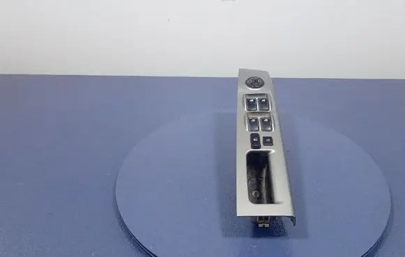 KIA Sorento Electric window control switch
