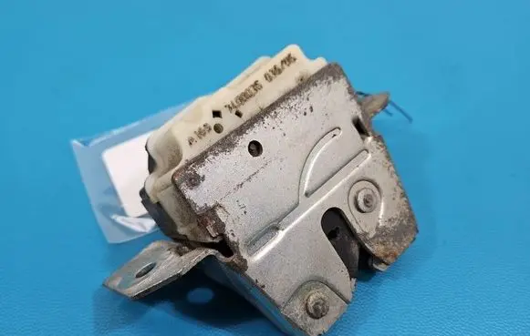 Mercedes-Benz B W245 Tailgate/trunk/boot lock/catch/latch IMPRK1555781