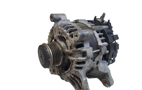 Mercedes-Benz A W177 Generator/alternator A0009062209 0126314044