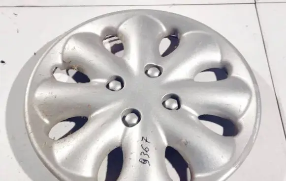 Citroen Xsara R15 wheel hub/cap/trim 9641818580 0091011