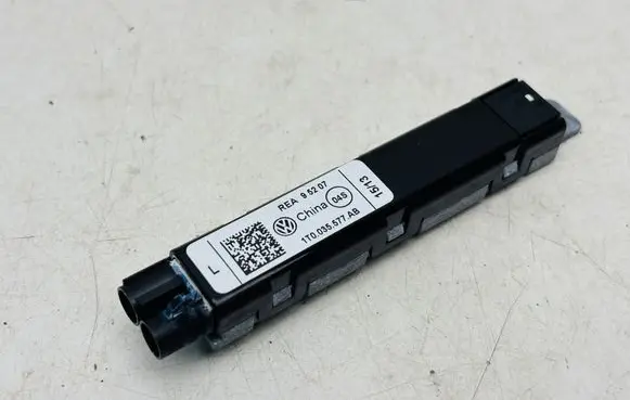 Volkswagen Touran II Aerial antenna amplifier 1T0035577AB REA95207