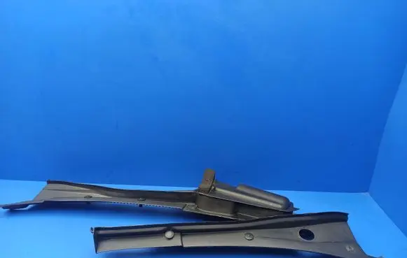 Mercedes-Benz S W140 Wiper trim 1408302428 1408302128