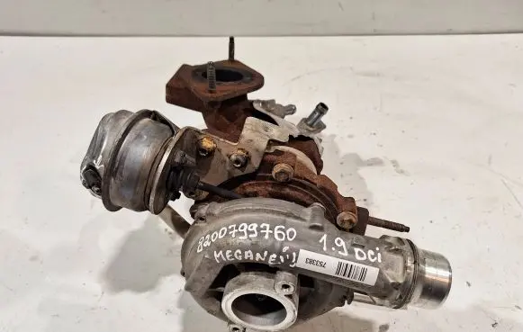 Renault Megane III Turbo 8200799760