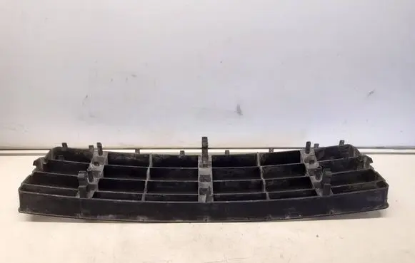 Audi A6 S6 C5 4B Front bumper lower grill 4B0807683F