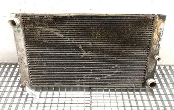 BMW 5 E60 E61 Coolant radiator 7792832