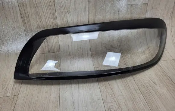Volvo C30 Headlight lense 