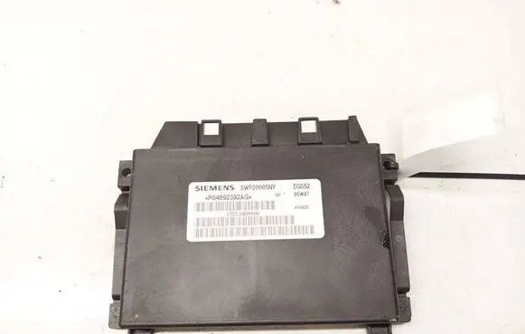 Dodge Magnum Gearbox control unit/module P04692392AG