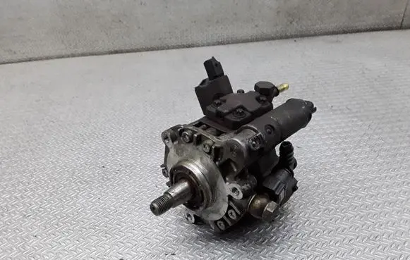 Fuel injection high pressure pump
