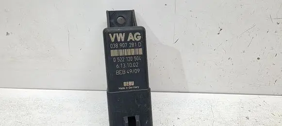 Glow plug pre-heat relay