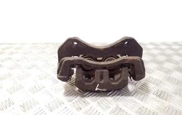 Mitsubishi Outlander Front brake caliper