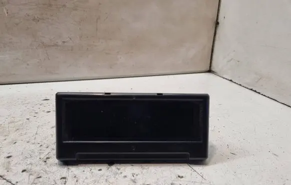 Volvo V50 Screen/display/small screen 8696495 69594030 00000007571