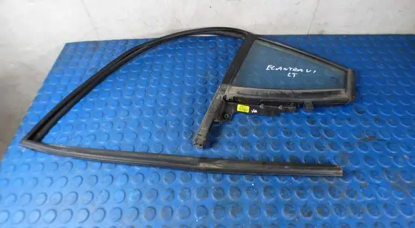 Hyundai Elantra VI Rear vent window glass CARTDOT748AS2M32 DOT748AS2M32 E000008